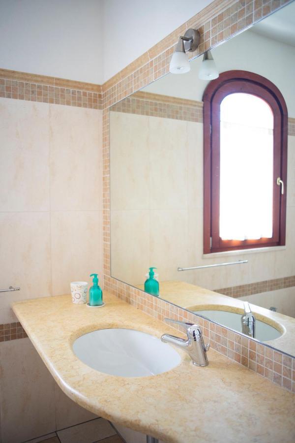 Il Fenicottero Hotel Quartu Sant'Elena Bagian luar foto