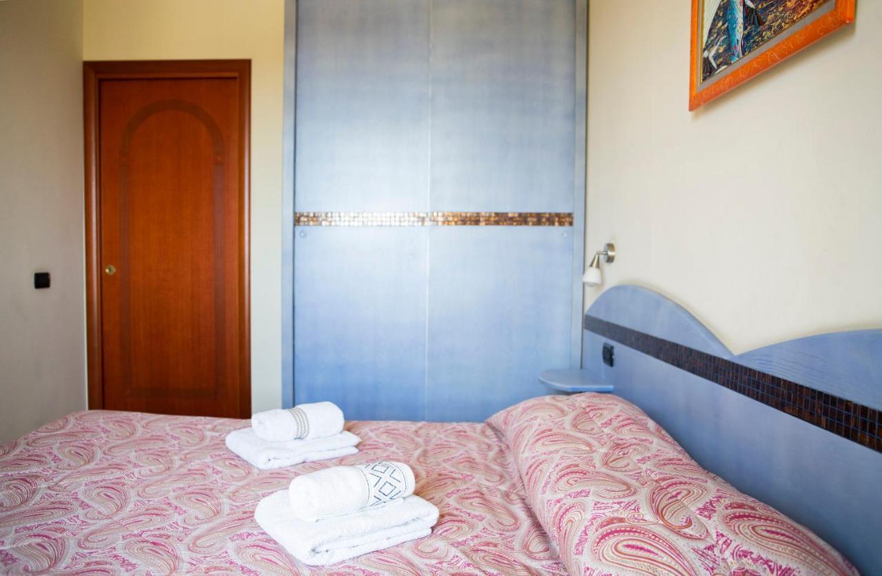 Il Fenicottero Hotel Quartu Sant'Elena Bagian luar foto